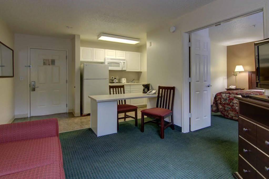 Intown Suites Extended Stay Marietta Ga - Roswell Rd Exterior foto